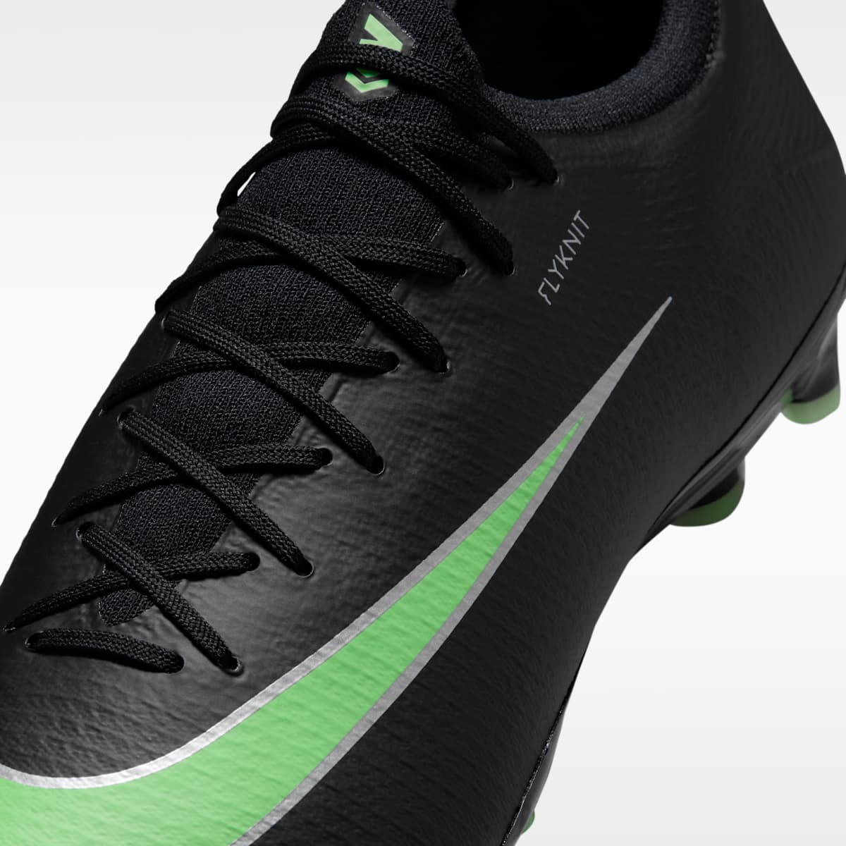 Nike Mercurial Vapor 17 Pro Artificial-Grass Low-Top Soccer Cleats - Black/Black/Illusion Green - Image 8