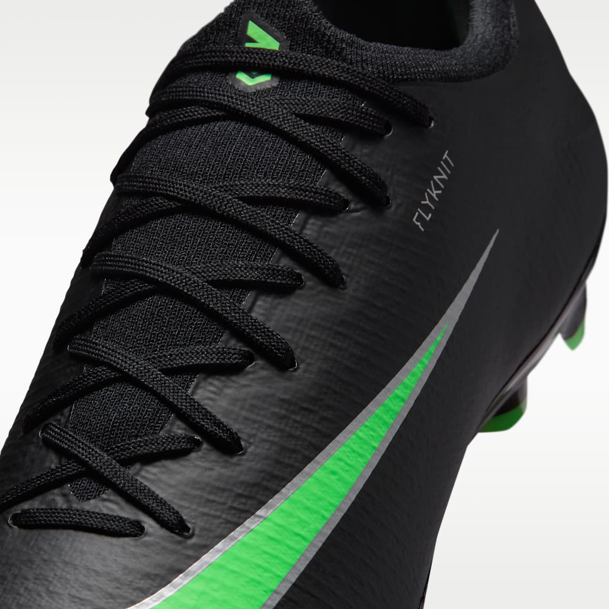 Women's Nike Mercurial Vapor 17 Pro Firm-Ground Low-Top Soccer Cleats - Black/Black/Illusion Green