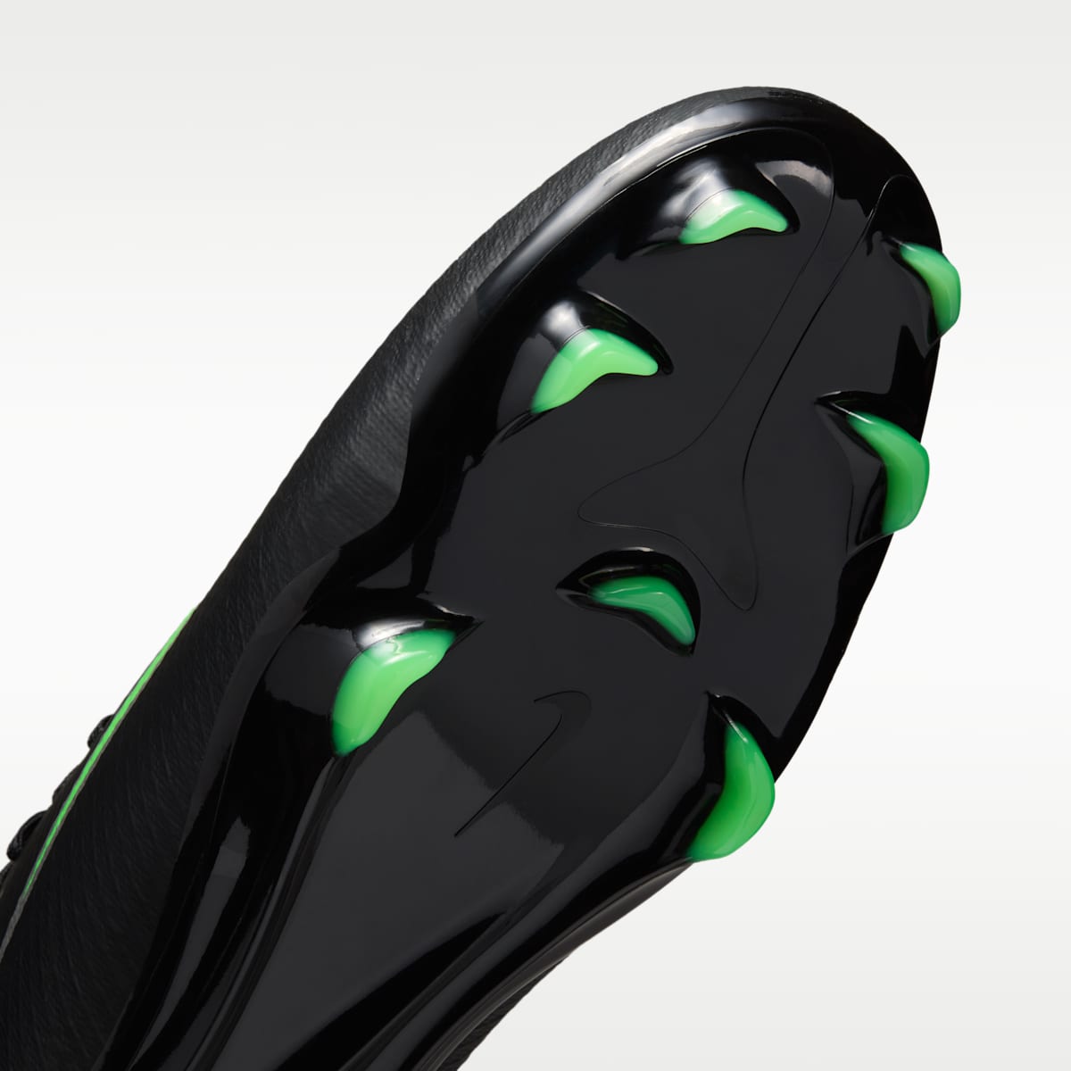 Women's Nike Mercurial Vapor 17 Pro Firm-Ground Low-Top Soccer Cleats - Black/Black/Illusion Green