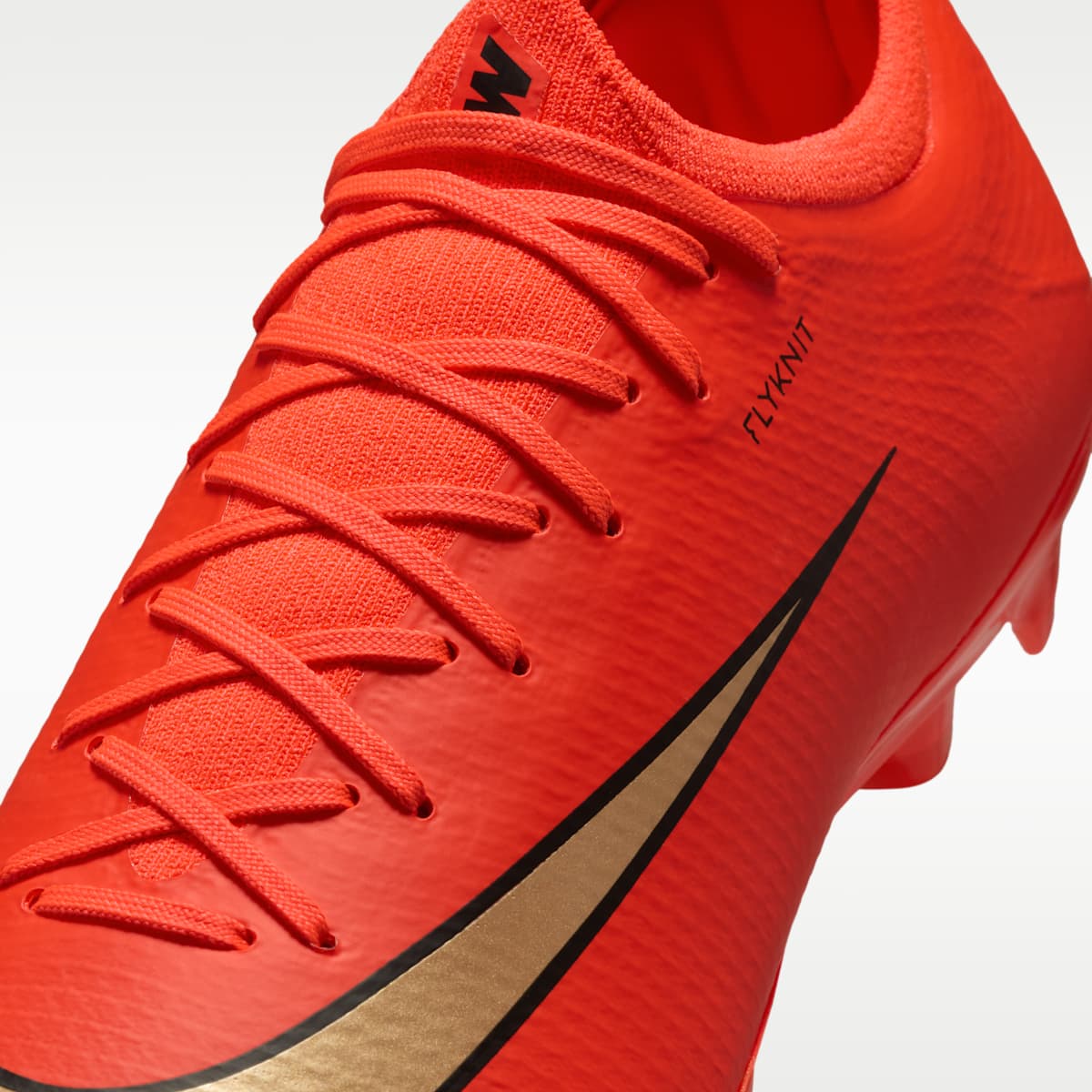 Nike Mercurial Vapor 17 Pro Firm-Ground Low-Top Soccer Cleats - Bright Crimson/Blur - Image 8