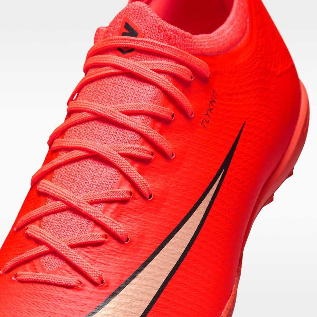 Nike Mercurial Vapor 17 Pro Turf Low-Top Soccer Shoes - Bright Crimson/Blur - Image 7