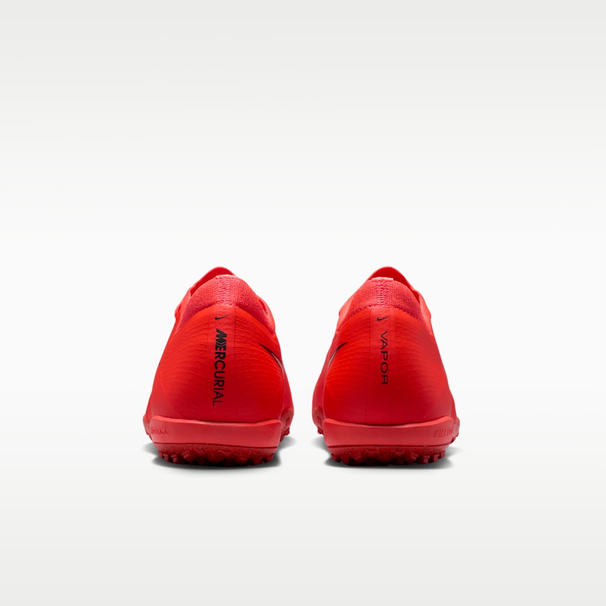 Nike Mercurial Vapor 17 Pro Turf Low-Top Soccer Shoes - Bright Crimson/Blur - Image 6