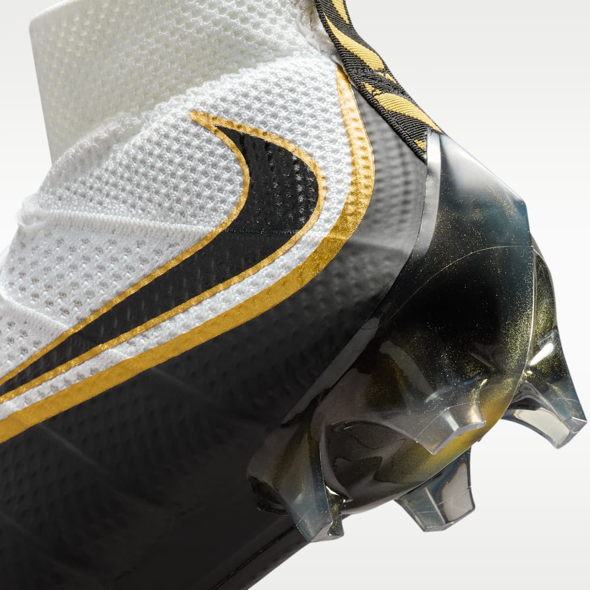 Nike Vapor Edge 360 "Untouchable" Football Cleats - White/Metallic Gold/Black - Image 9