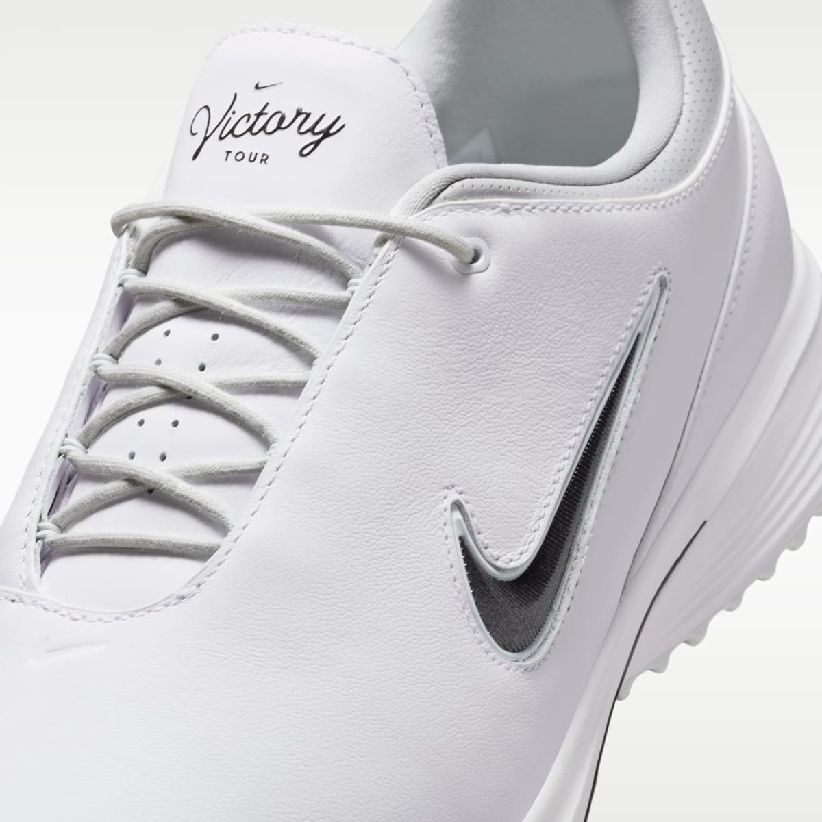 Women's Nike Victory Tour 4 Golf Shoes (Wide) - White/Photon Dust/Black