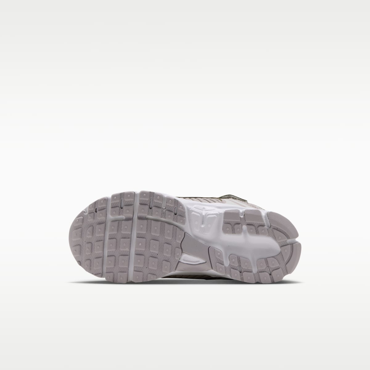 Nike Vomero 5 Little Kids' Shoes with Reflective Accents - Vast Grey/Silver Lilac/White/Metallic Silver