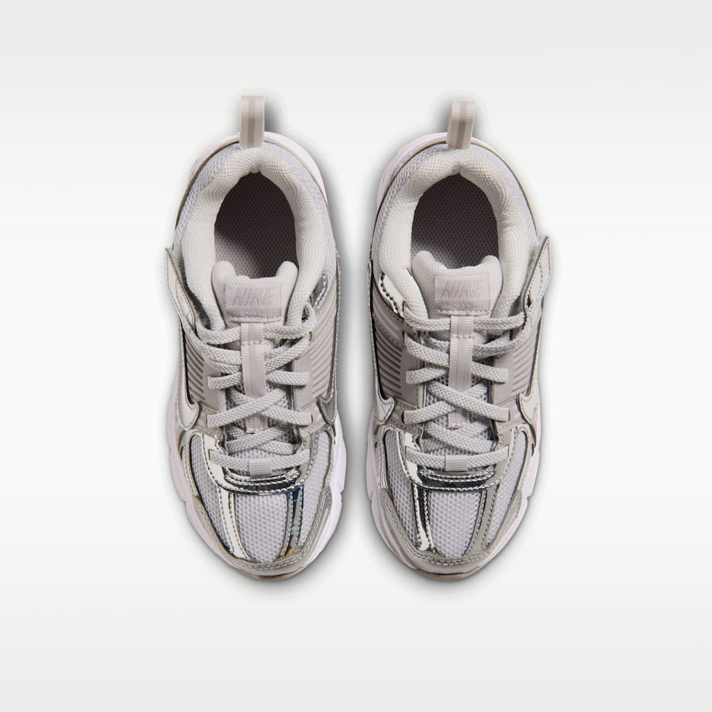 Nike Vomero 5 Little Kids' Shoes with Reflective Accents - Vast Grey/Silver Lilac/White/Metallic Silver