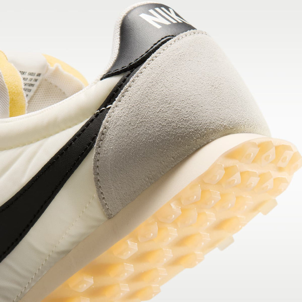 Nike Waffle Racer Men's Shoes - Sail/Coconut Milk/Gum Light Brown/Black - Image 8