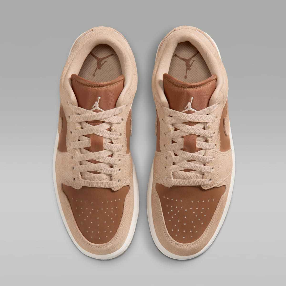 Air Jordan 1 Low Women's Shoes - Legend Medium Brown/Chalk/Light British Tan - Image 4