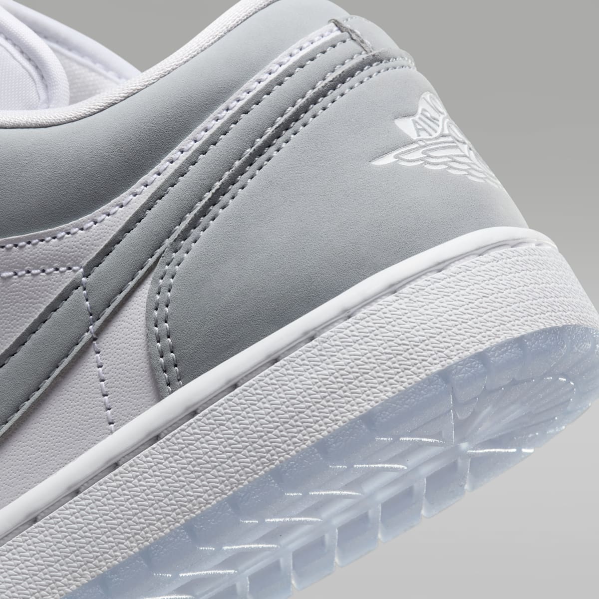 Air Jordan 1 Low Women's Shoes - White/Aluminum/Wolf Grey - Image 8