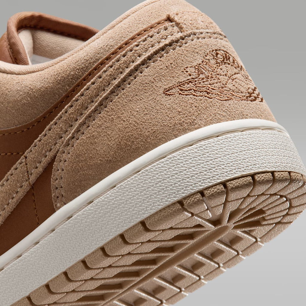Air Jordan 1 Low Women's Shoes - Legend Medium Brown/Chalk/Light British Tan