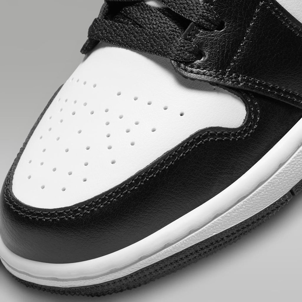 Air Jordan 1 Low Women's Shoes - White/White/Black - Image 7