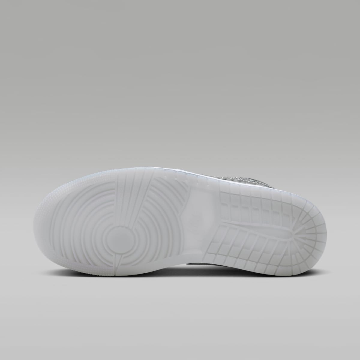 Air Jordan 1 Low SE Women's Shoes - Metallic Silver/Wolf Grey/White/Photon Dust - Image 2