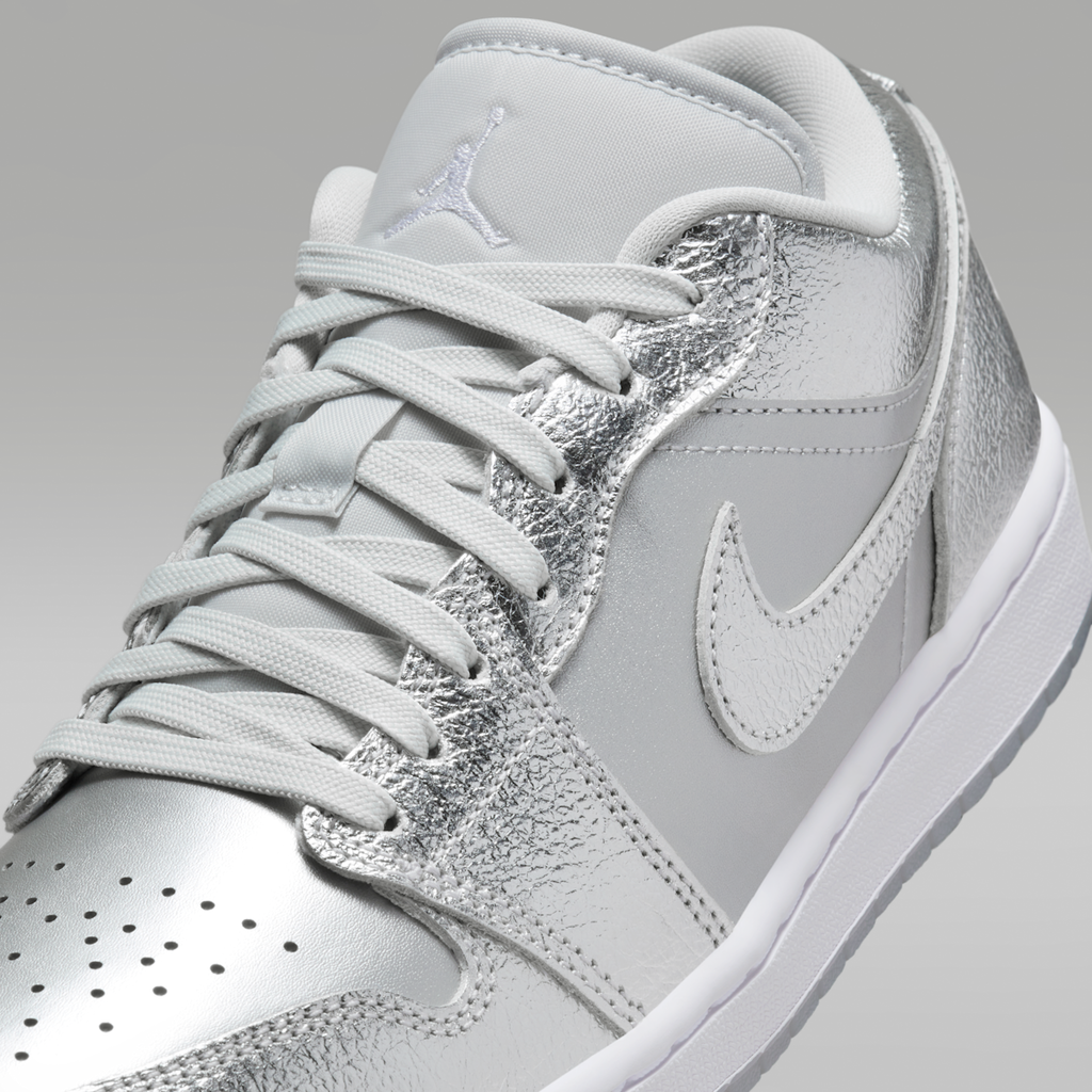 Air Jordan 1 Low SE Women's Shoes - Metallic Silver/Wolf Grey/White/Photon Dust