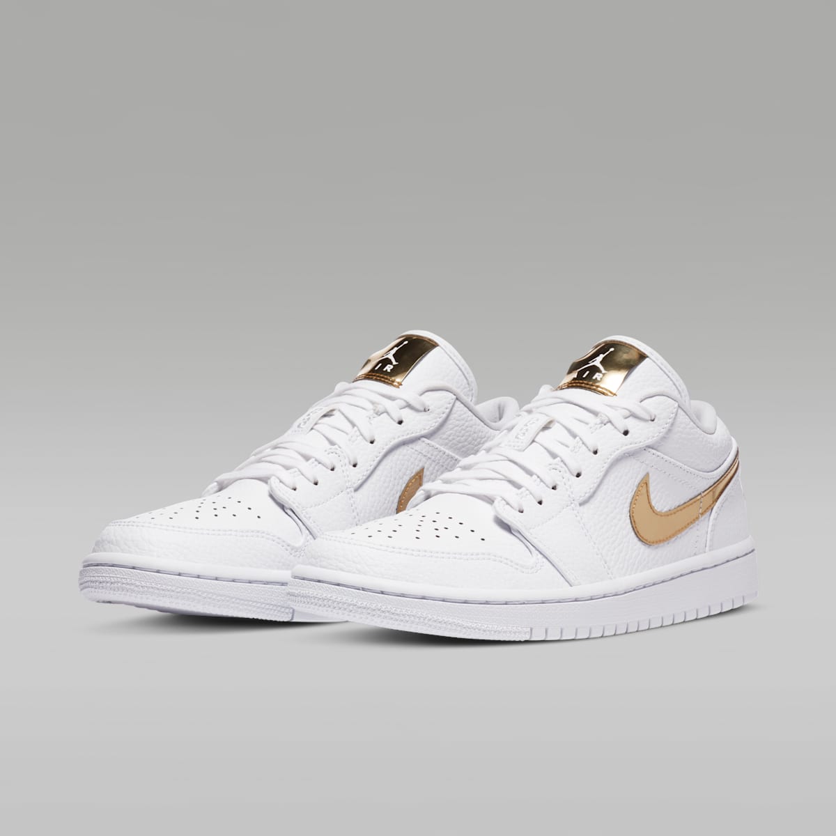 Air Jordan 1 Low SE Women's Shoes - White/White/Metallic Gold - Image 5