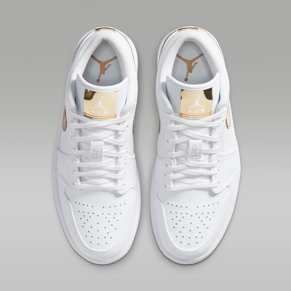 Air Jordan 1 Low SE Women's Shoes - White/White/Metallic Gold - Image 4
