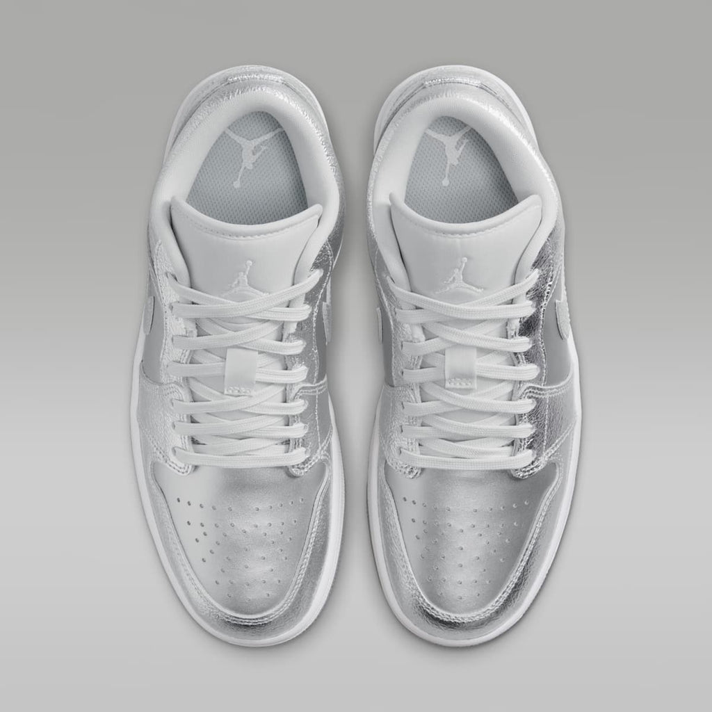Air Jordan 1 Low SE Women's Shoes - Metallic Silver/Wolf Grey/White/Photon Dust - Image 4