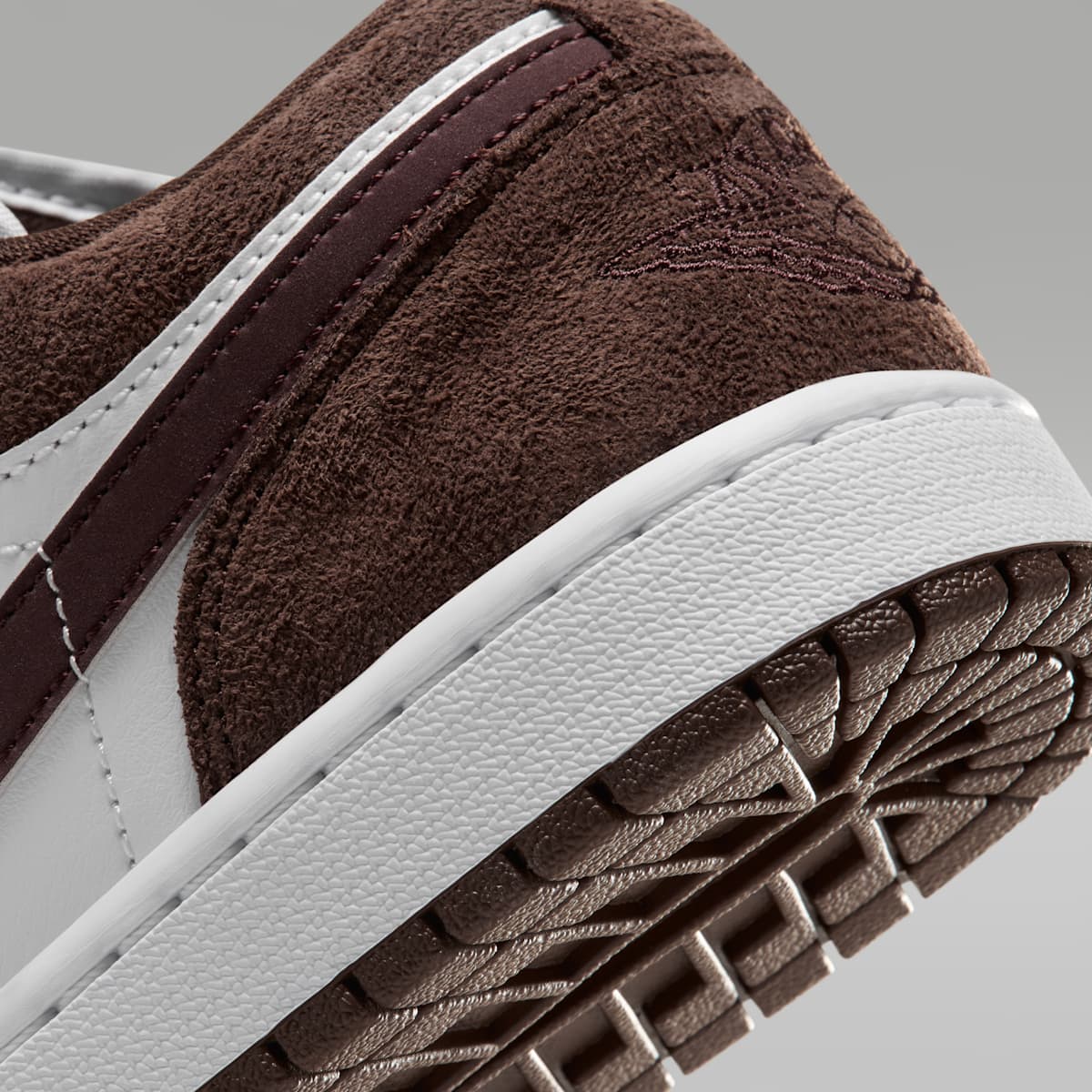 Air Jordan 1 Low Women's Shoes - Cacao Wow/White/Bronze Eclipse - Image 8