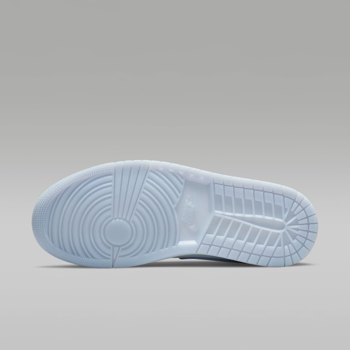 Air Jordan 1 Mid Women's Shoes - White/Wolf Grey/Aluminum - Image 2