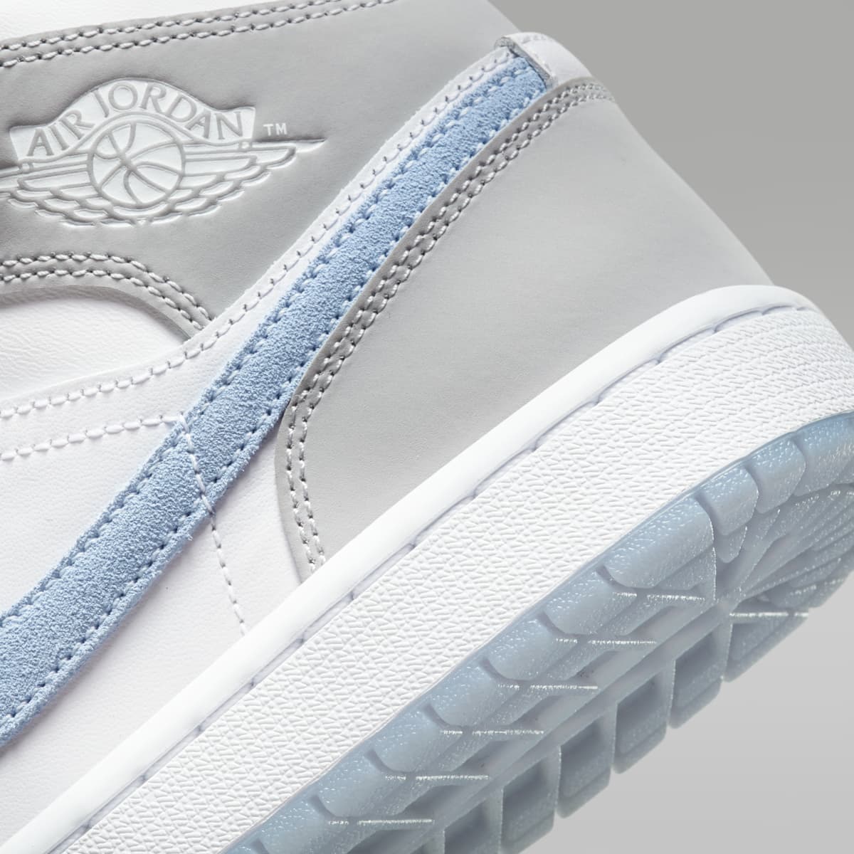 Air Jordan 1 Mid Women's Shoes - White/Wolf Grey/Aluminum