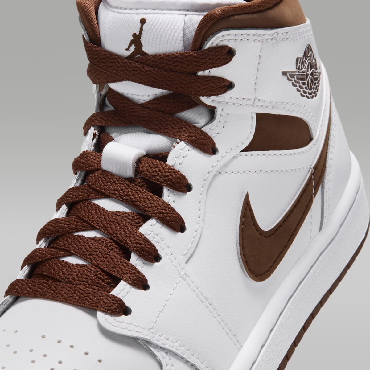 Air Jordan 1 Mid Women's Shoes - White/Cacao Wow/Cacao Wow