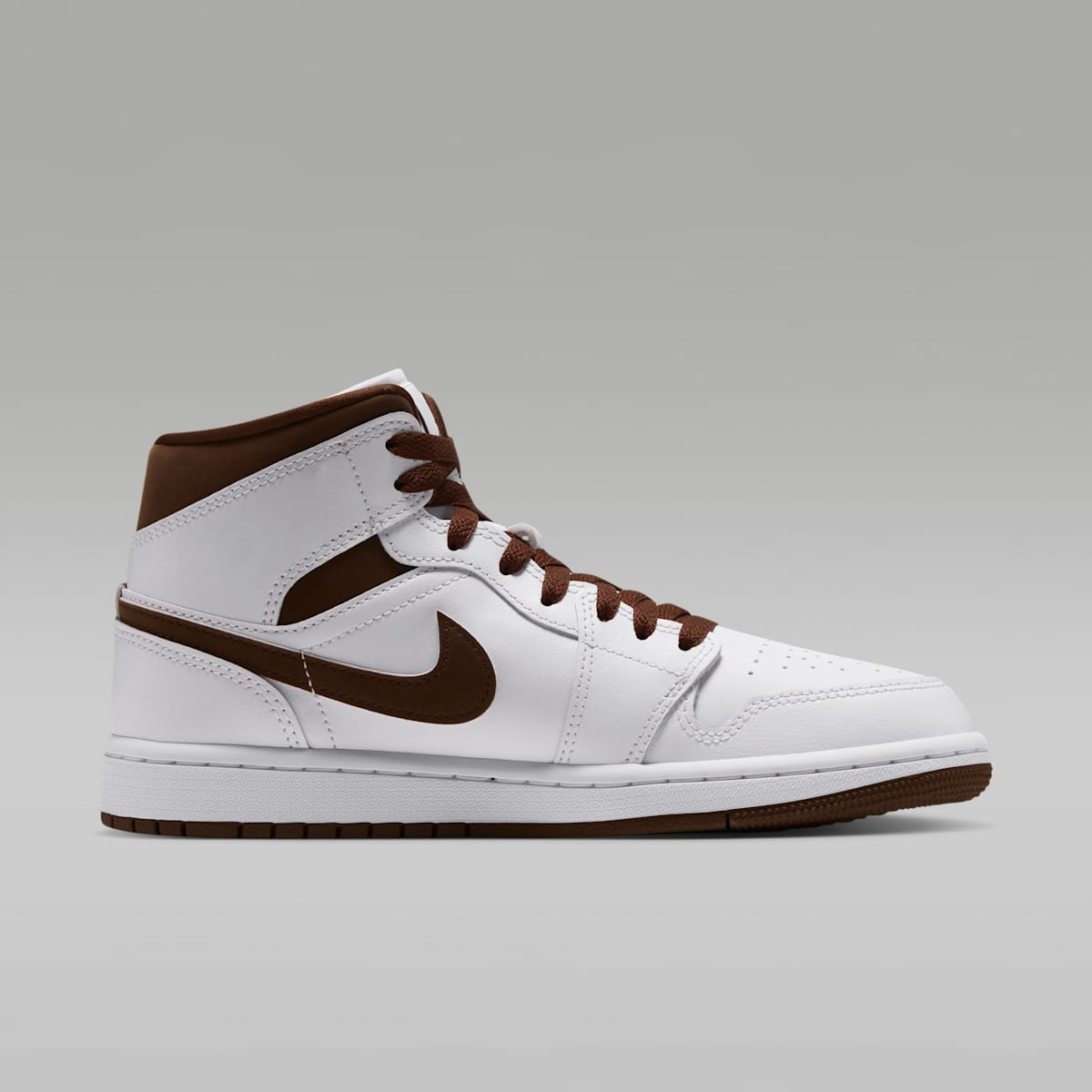 Air Jordan 1 Mid Women's Shoes - White/Cacao Wow/Cacao Wow - Image 3
