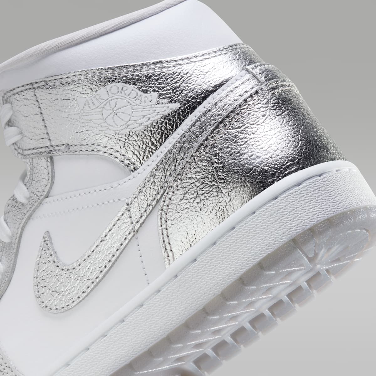Air Jordan 1 Mid SE Women's Shoes - White/Wolf Grey/Metallic Silver - Image 8