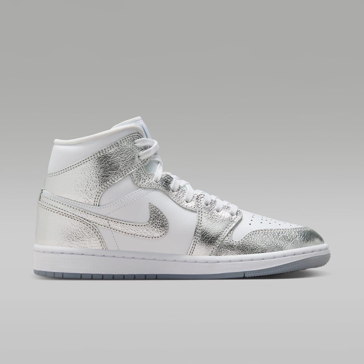 Air Jordan 1 Mid SE Women's Shoes - White/Wolf Grey/Metallic Silver - Image 3