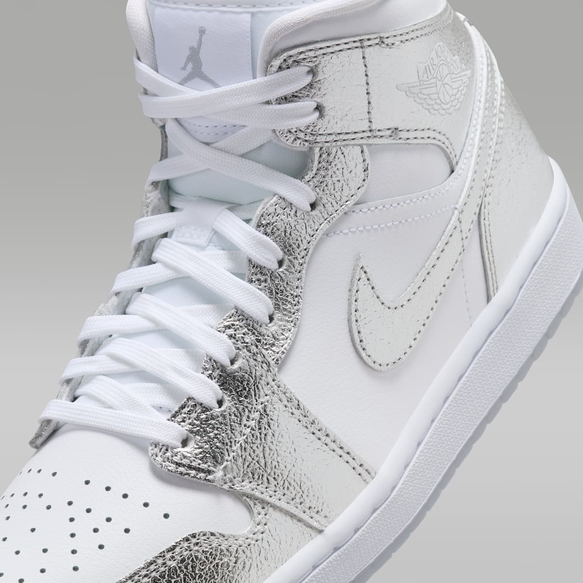 Air Jordan 1 Mid SE Women's Shoes - White/Wolf Grey/Metallic Silver - Image 7