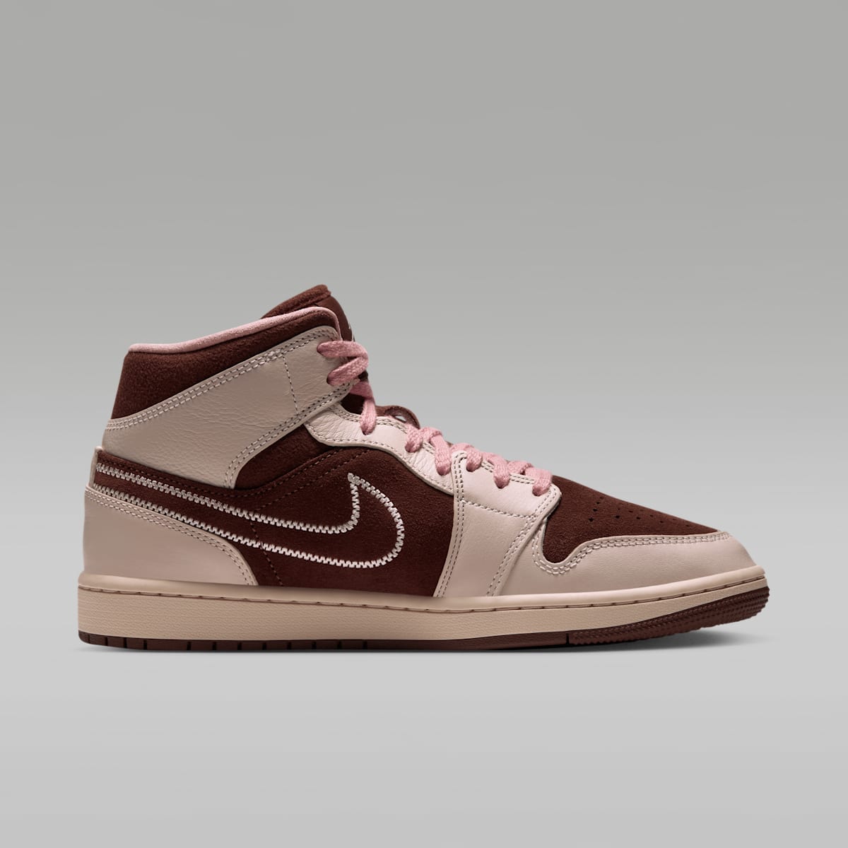 Air Jordan 1 Mid SE Women's Shoes - Cacao Wow/Rust Pink/Pearl White - Image 3