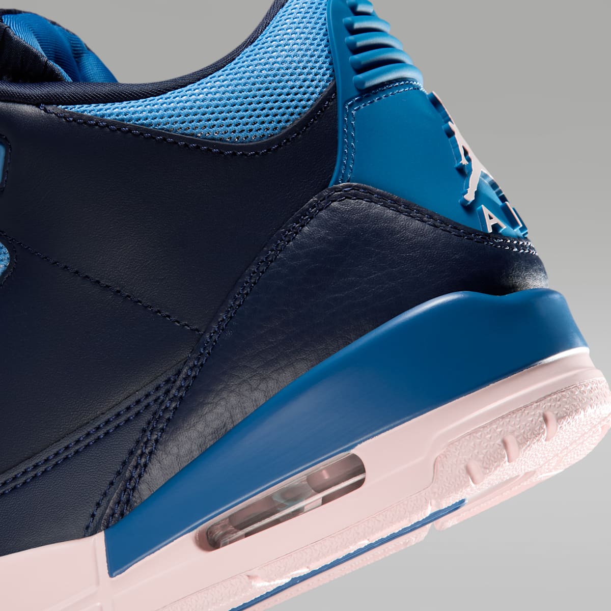 Air Jordan 3 Retro "Sport Renaissance" Women's Shoes - Obsidian/Track Red/Chalk/Chalk - Image 8