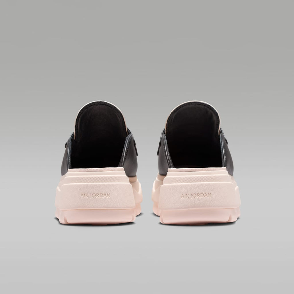 Air Jordan Mule SE Women's Mules - Off Noir/Chalk/Metallic Gold