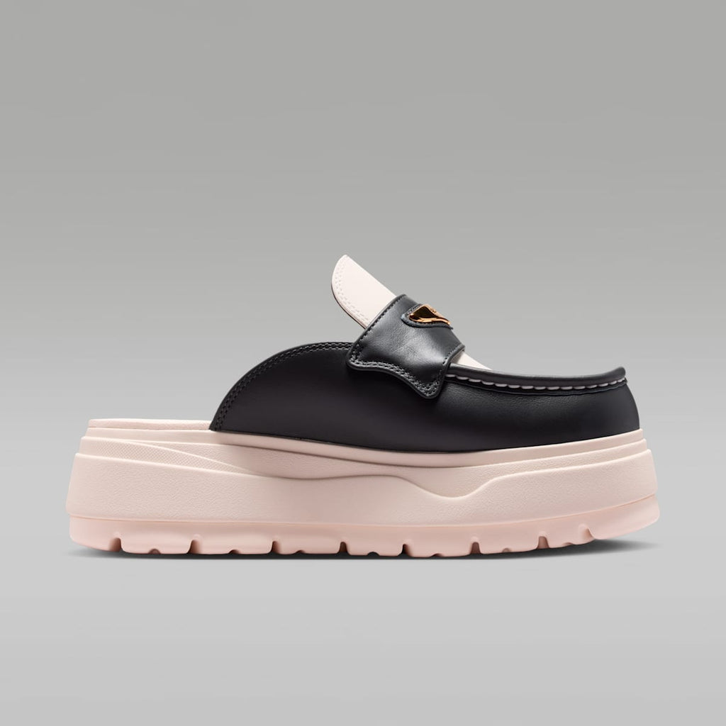 Air Jordan Mule SE Women's Mules - Off Noir/Chalk/Metallic Gold