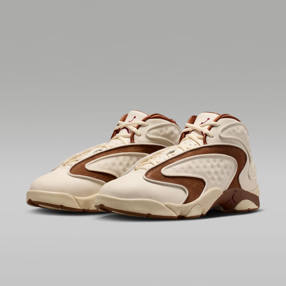Air Jordan OG Women's Shoes - Pale Ivory/Light British Tan/Muslin/Track Red
