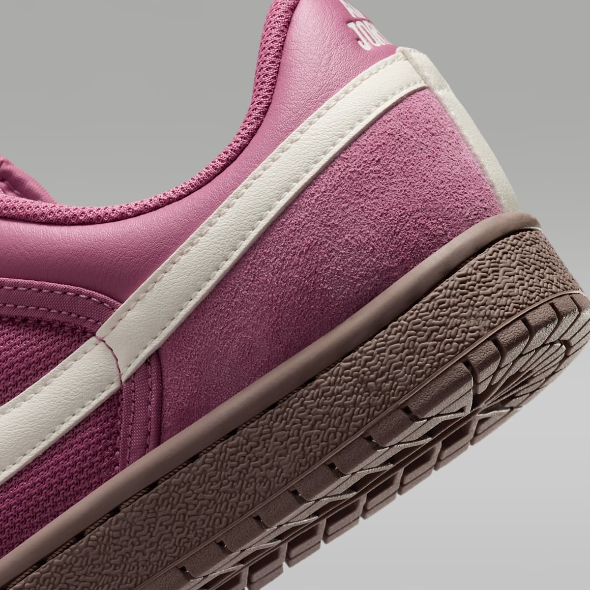 Air Jordan Skyline Low Women's Shoes - Desert Berry/Black/Gum Medium Brown/Sail - Image 8
