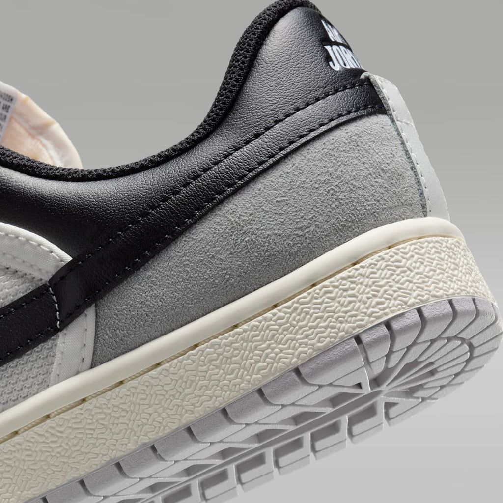 Air Jordan Skyline Low Women's Shoes - Summit White/Light Smoke Grey/Sail/Black - Image 8