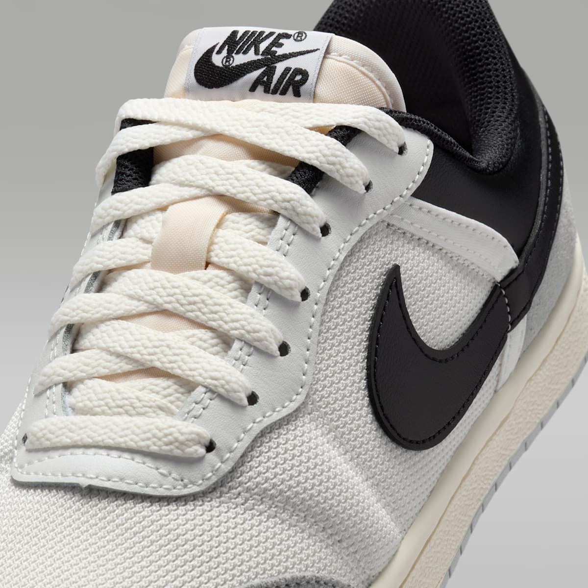 Air Jordan Skyline Low Women's Shoes - Summit White/Light Smoke Grey/Sail/Black - Image 7