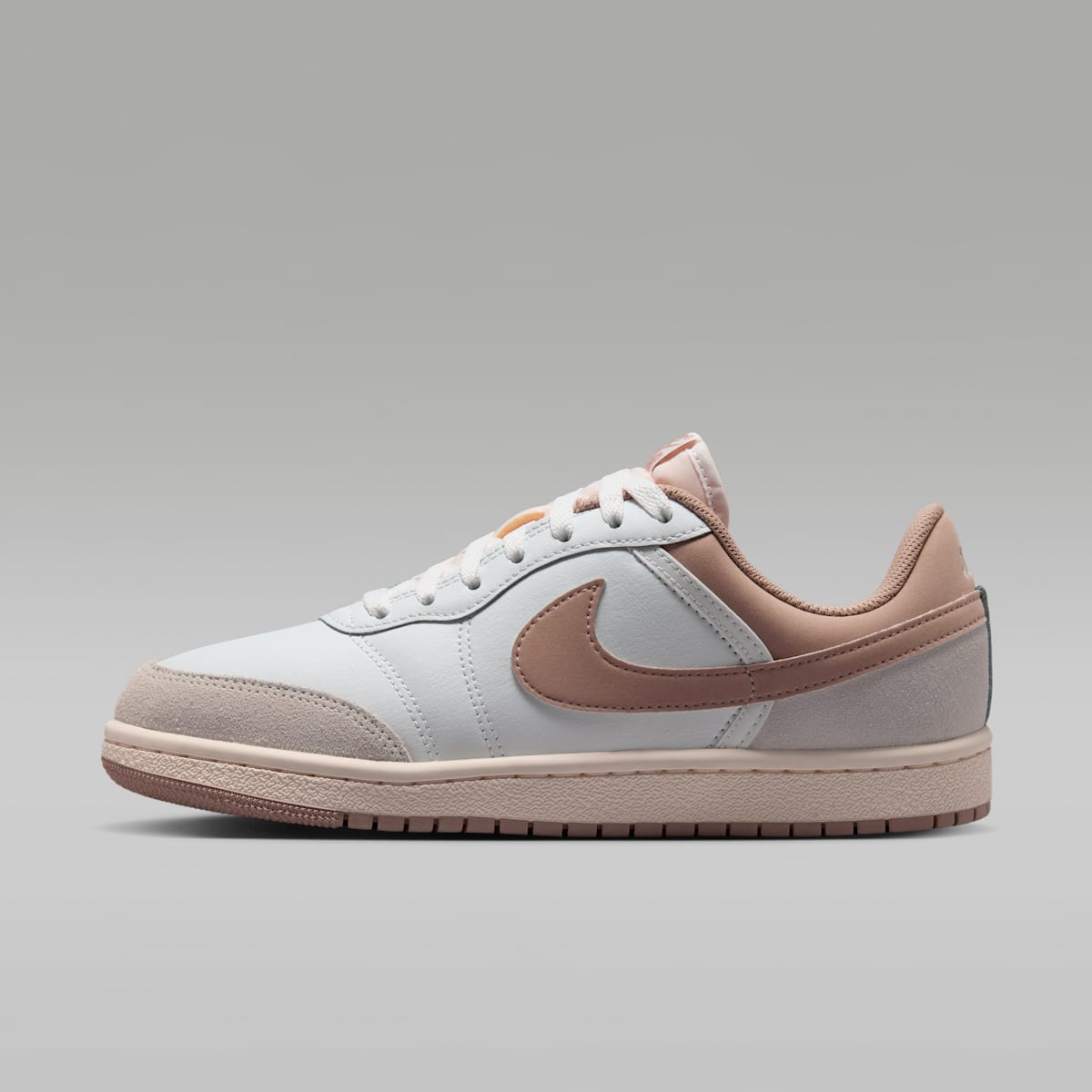 Air Jordan Skyline Low Women's Shoes - Summit White/Sail/Legend Medium Brown - Image 1
