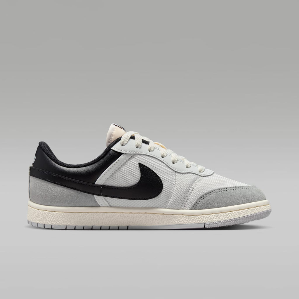 Air Jordan Skyline Low Women's Shoes - Summit White/Light Smoke Grey/Sail/Black - Image 3