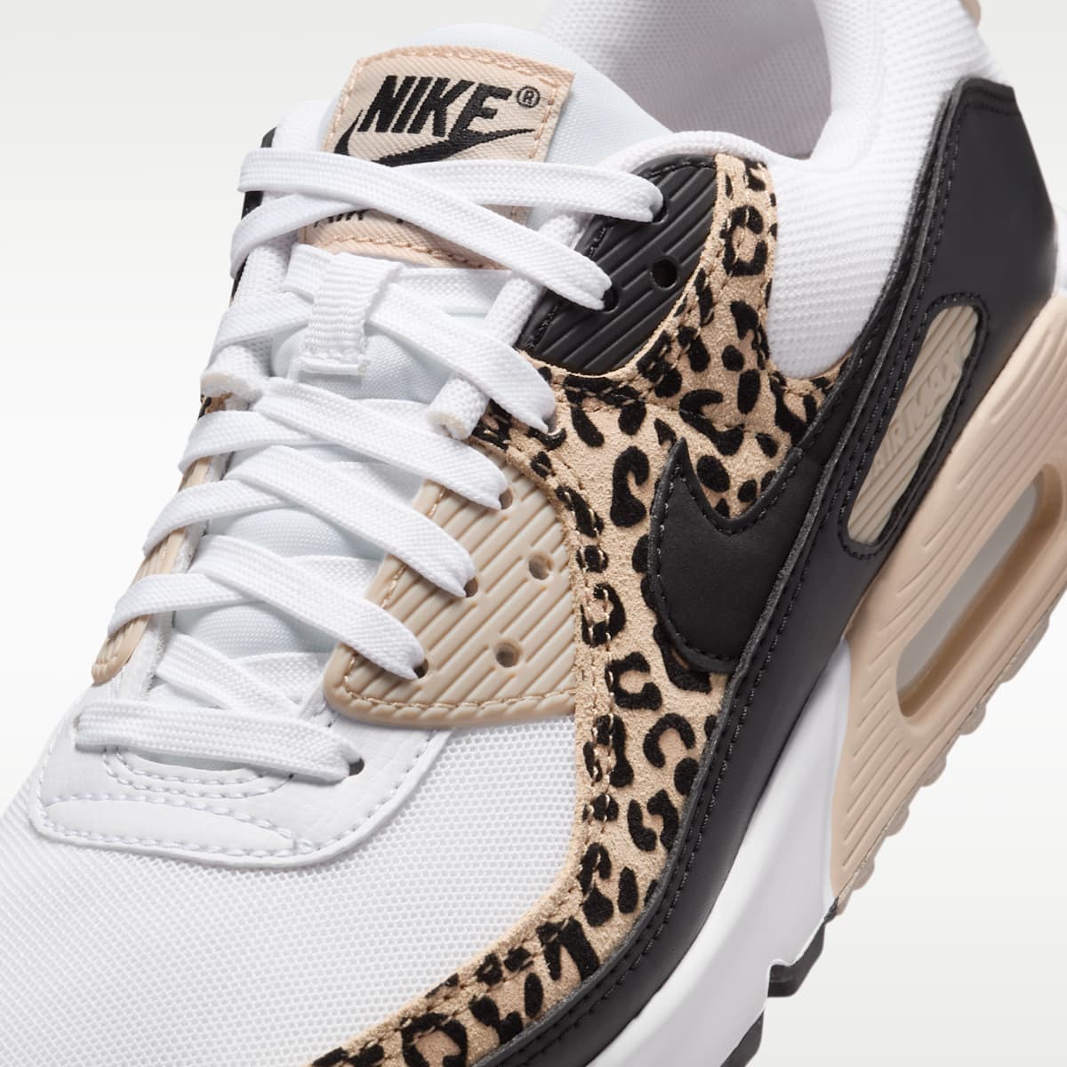 Nike Air Max 90 Women's Shoes - White/Sanddrift/Hemp/Black