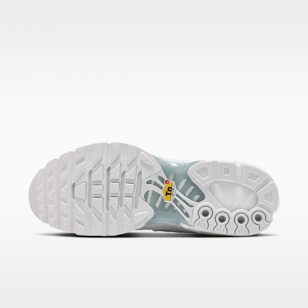 Nike Air Max Plus Women's Shoes - White/Pure Platinum/White