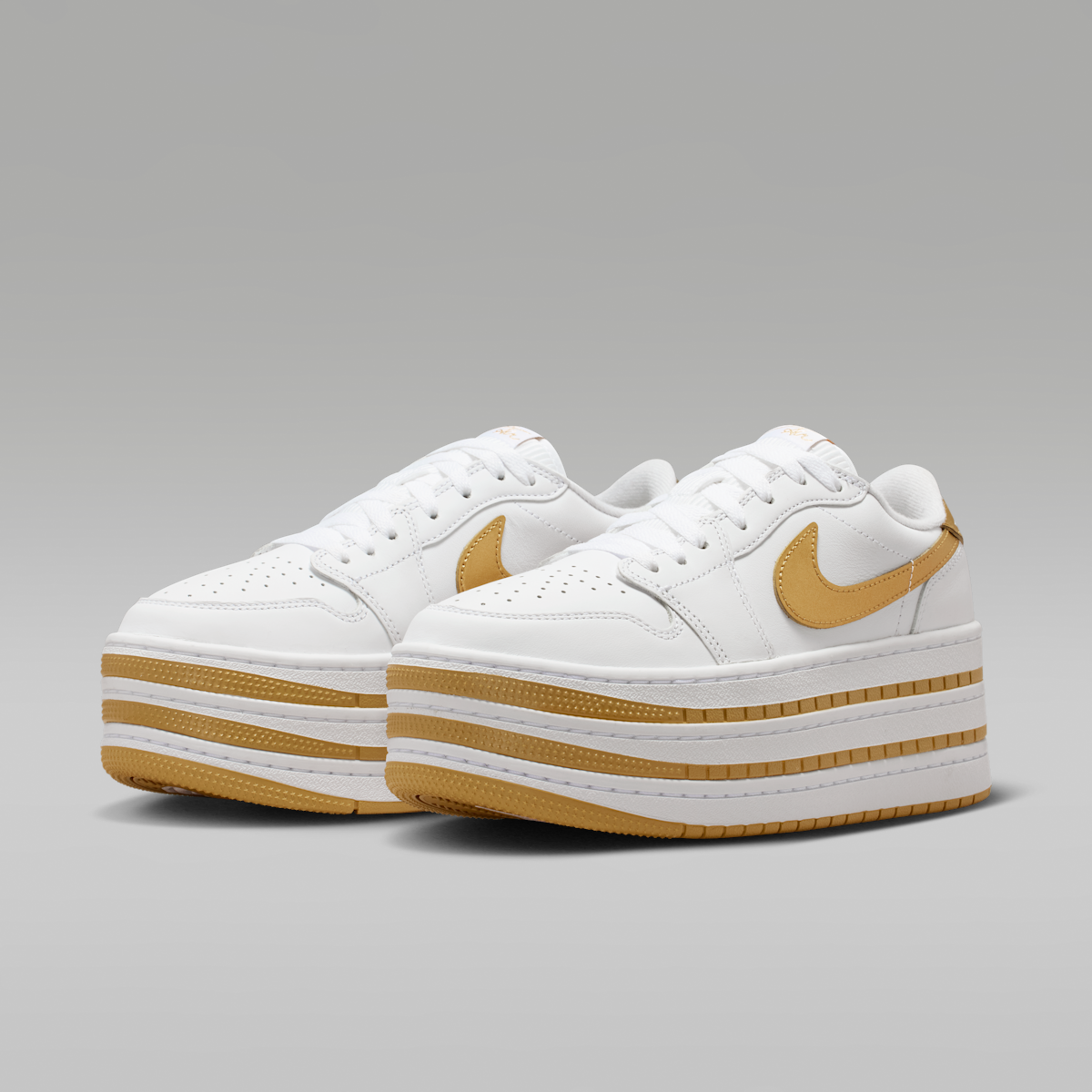 Air Jordan 1 Triple Stack SE Women's Shoes - White/Metallic Gold/White