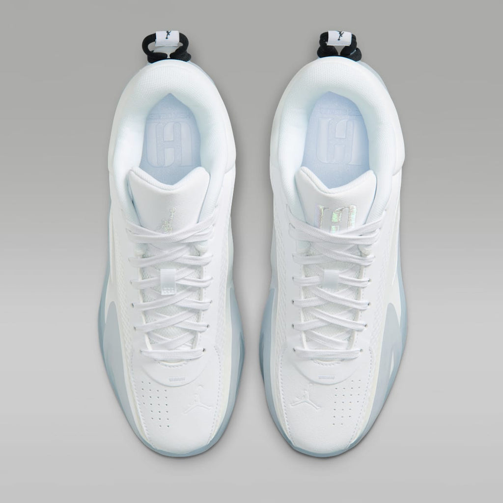Jordan Heir Series 2 "Triple White" Basketball Shoes - White/Ice Blue - Image 4