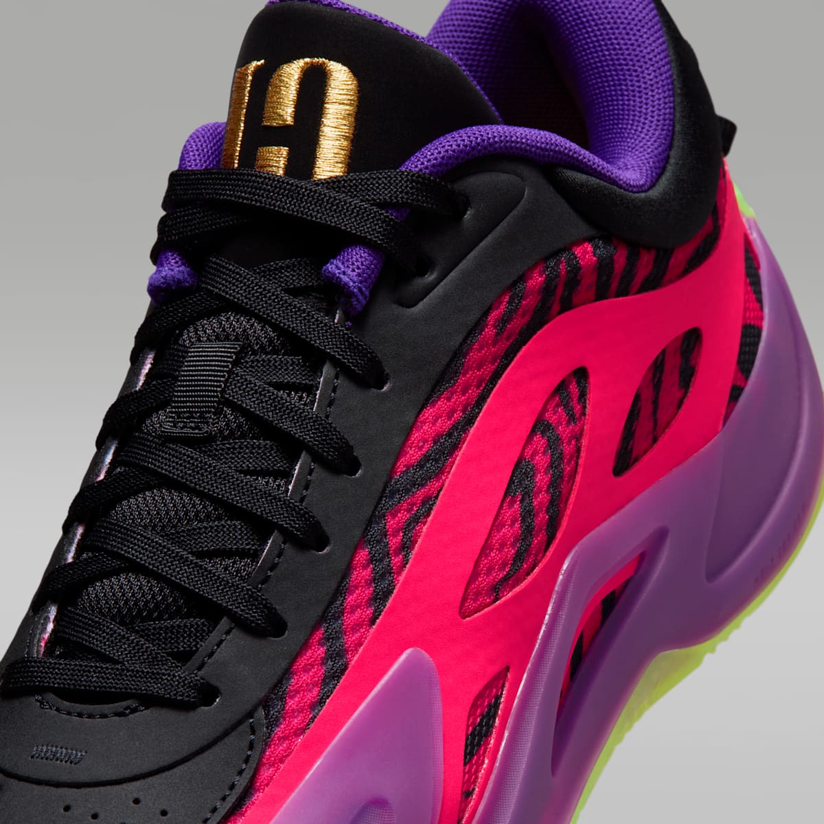 Jordan Heir Series 2 "Oh Sheila" Basketball Shoes - Red Orbit/Voltage Purple/Volt/Black - Image 7