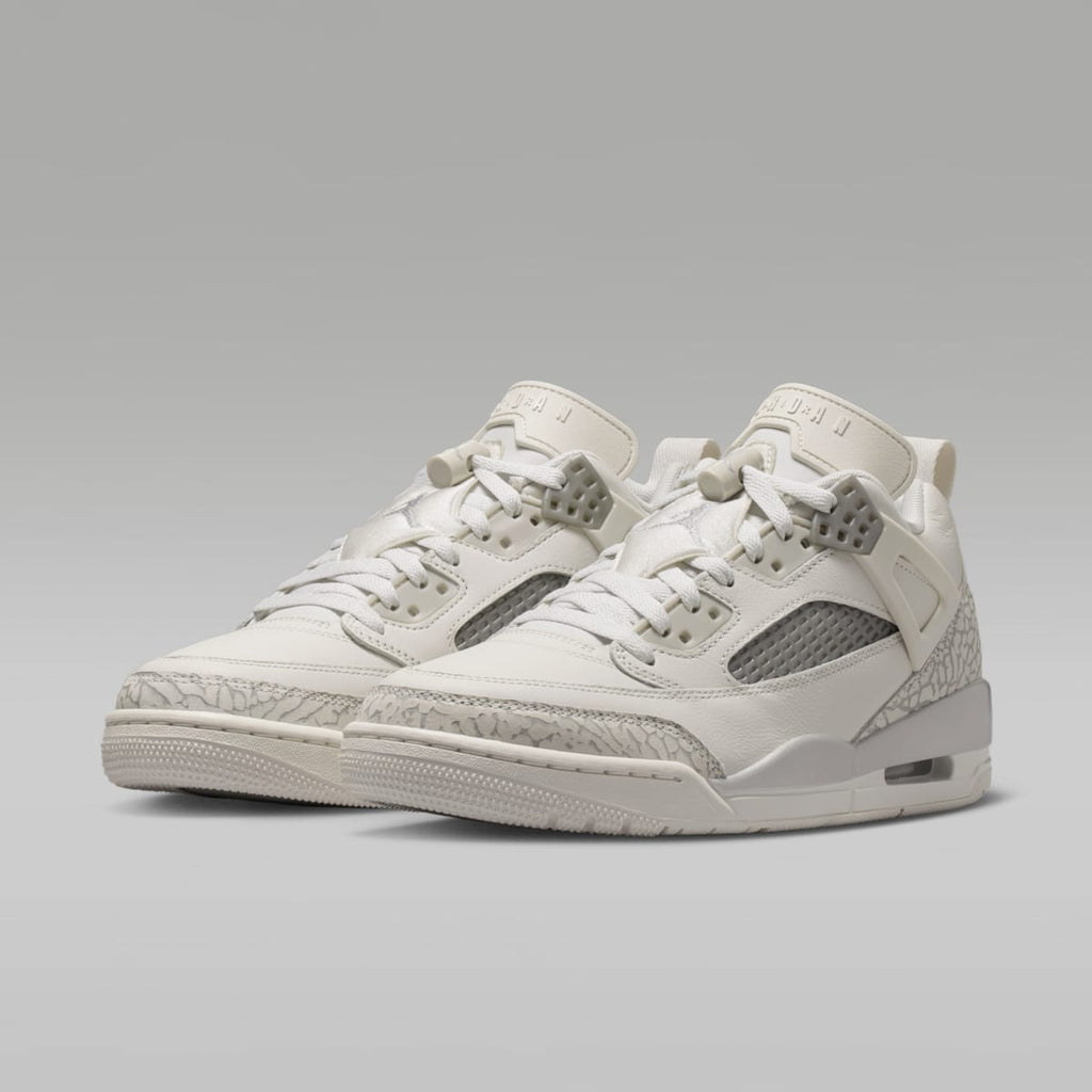 Jordan Spizike Low Women's Shoes - Swan/Wolf Grey/Metallic Silver