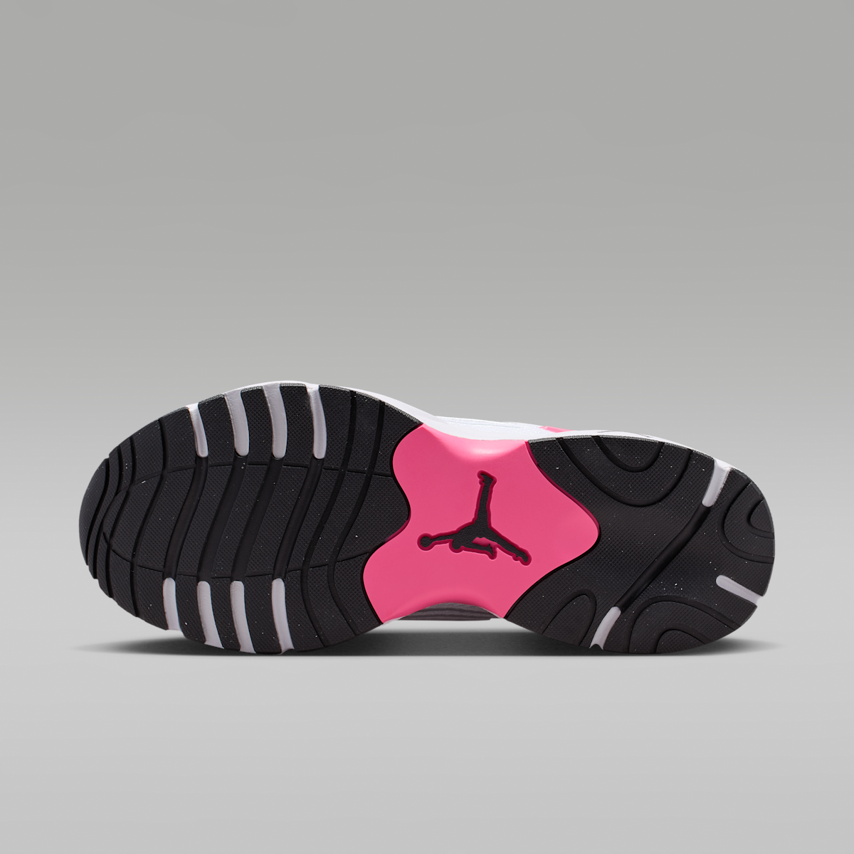 Jordan Trunner Flow Women's Shoes - White/Black/Pure Platinum/Pinksicle