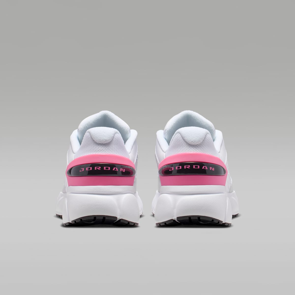 Jordan Trunner Flow Women's Shoes - White/Black/Pure Platinum/Pinksicle - Image 6