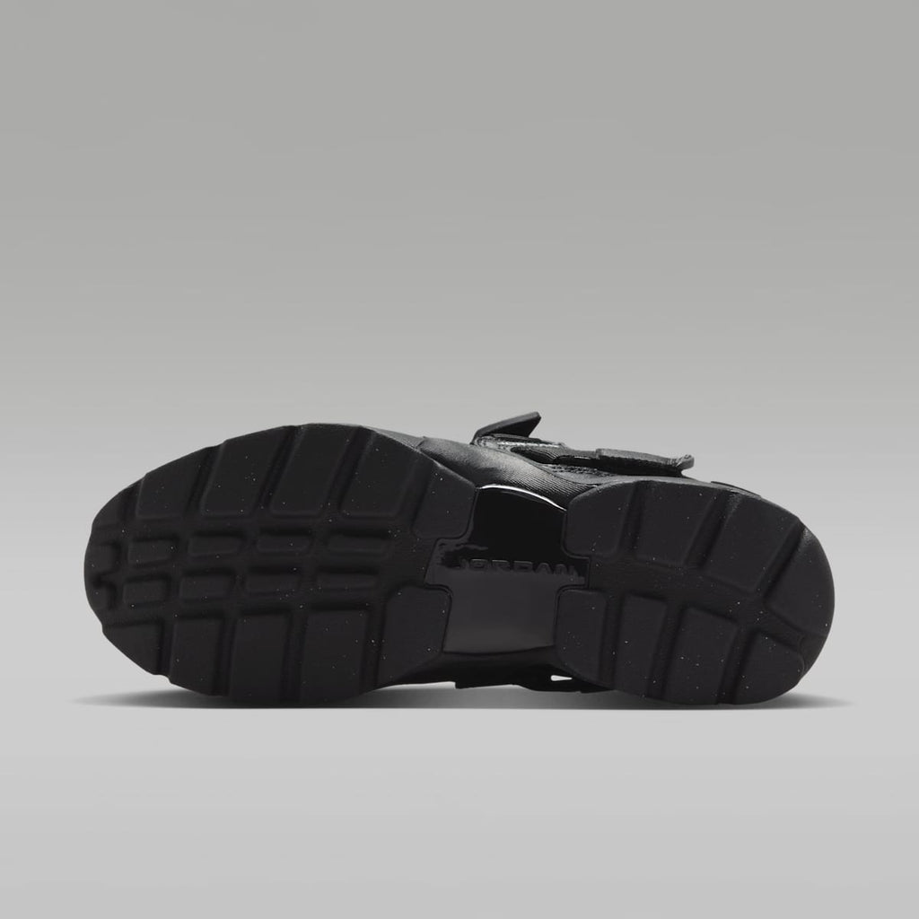 Jordan Trunner LX Women's Shoes - Black/Black/Black - Image 2