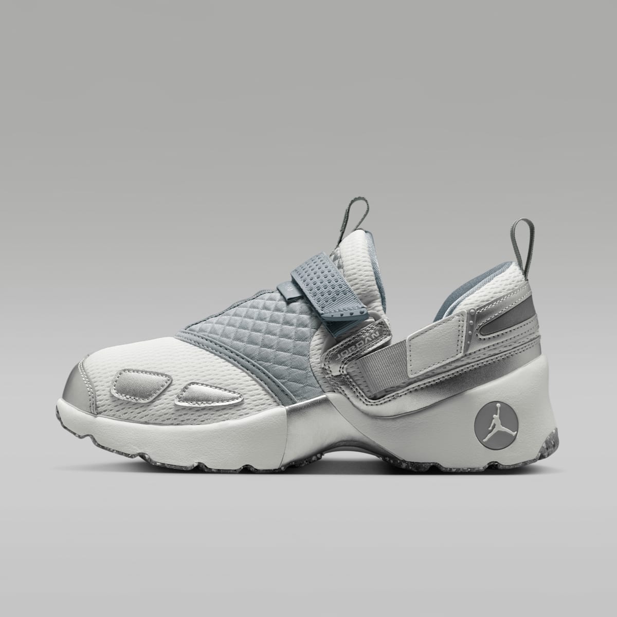 Jordan Trunner LX Women's Shoes - Wolf Grey/Reflective Silver/Summit White - Image 1