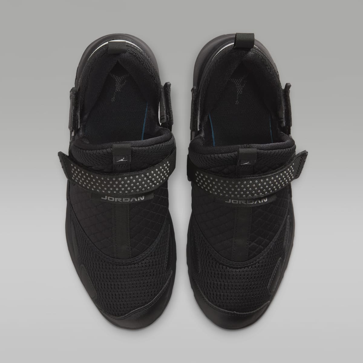 Jordan Trunner LX Women's Shoes - Black/Black/Black - Image 4