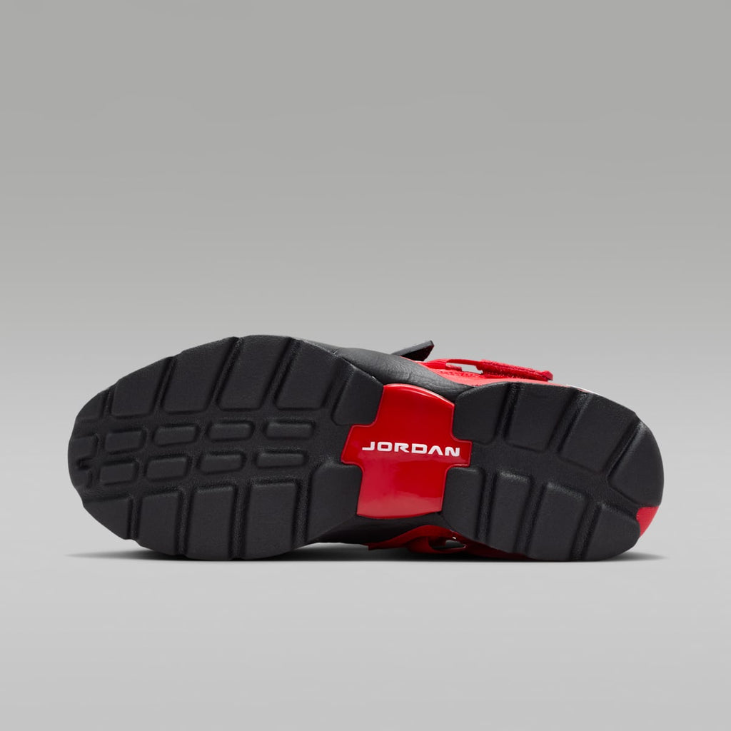 Jordan Trunner LX Women's Shoes - Black/University Red/Reflective Silver/Sail